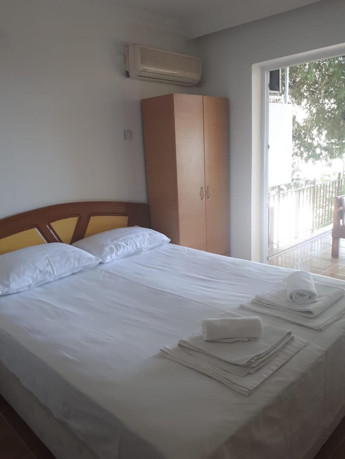 Martili Villa Lara Antalya Szoba fotó