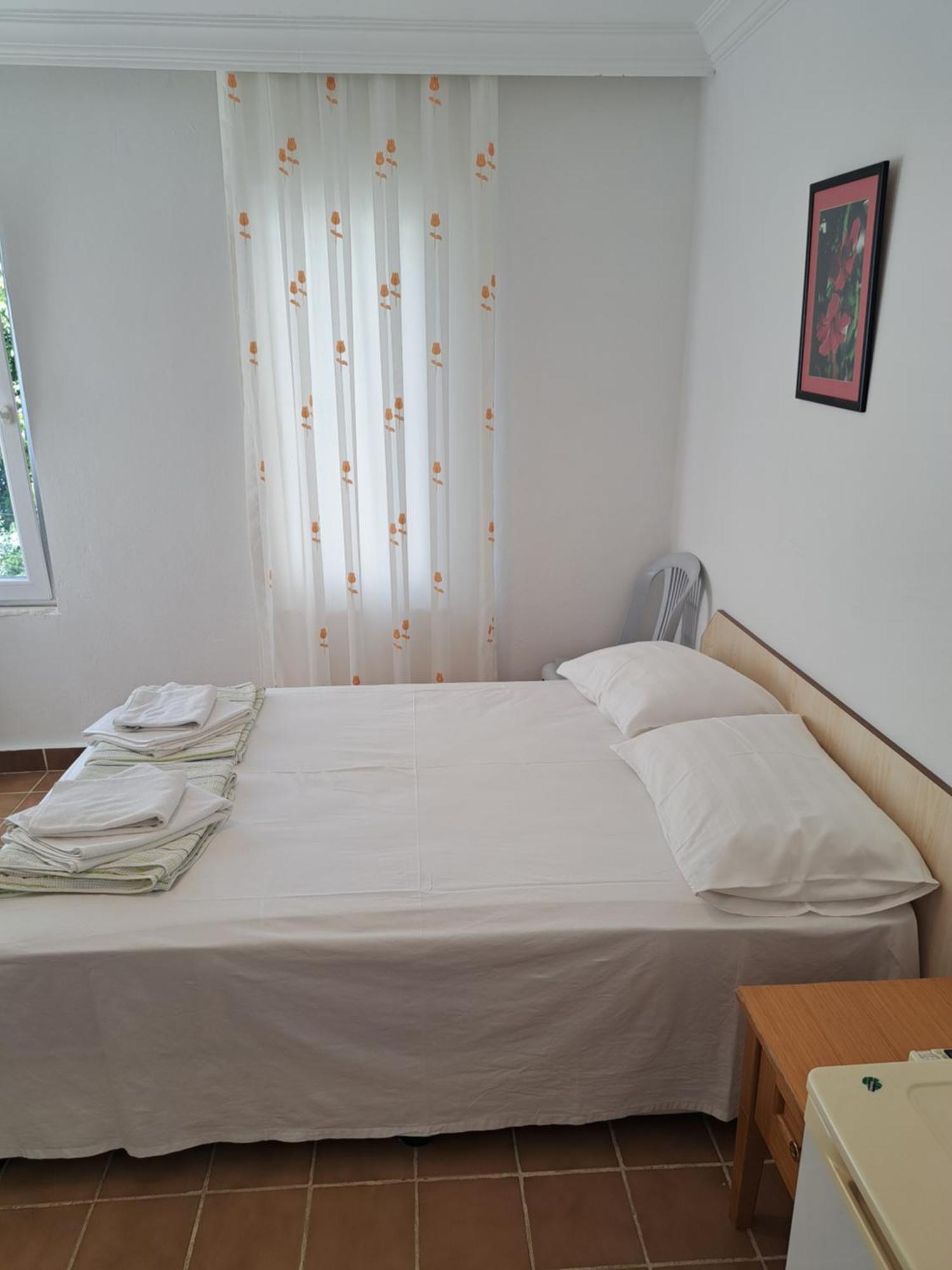 Martili Villa Lara Antalya Szoba fotó