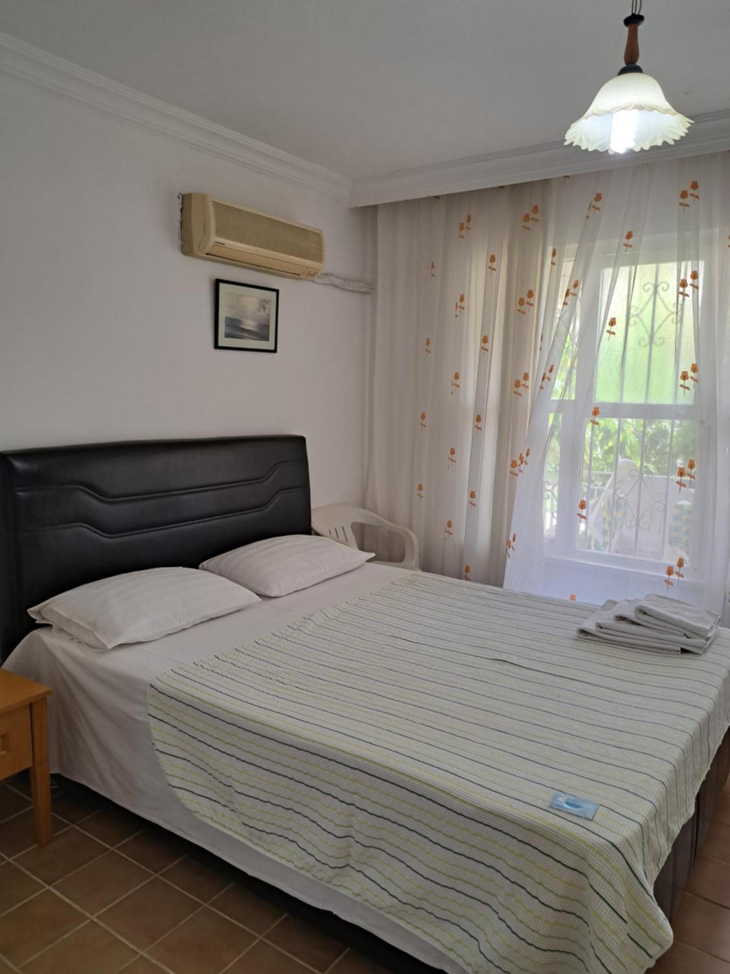 Martili Villa Lara Antalya Szoba fotó